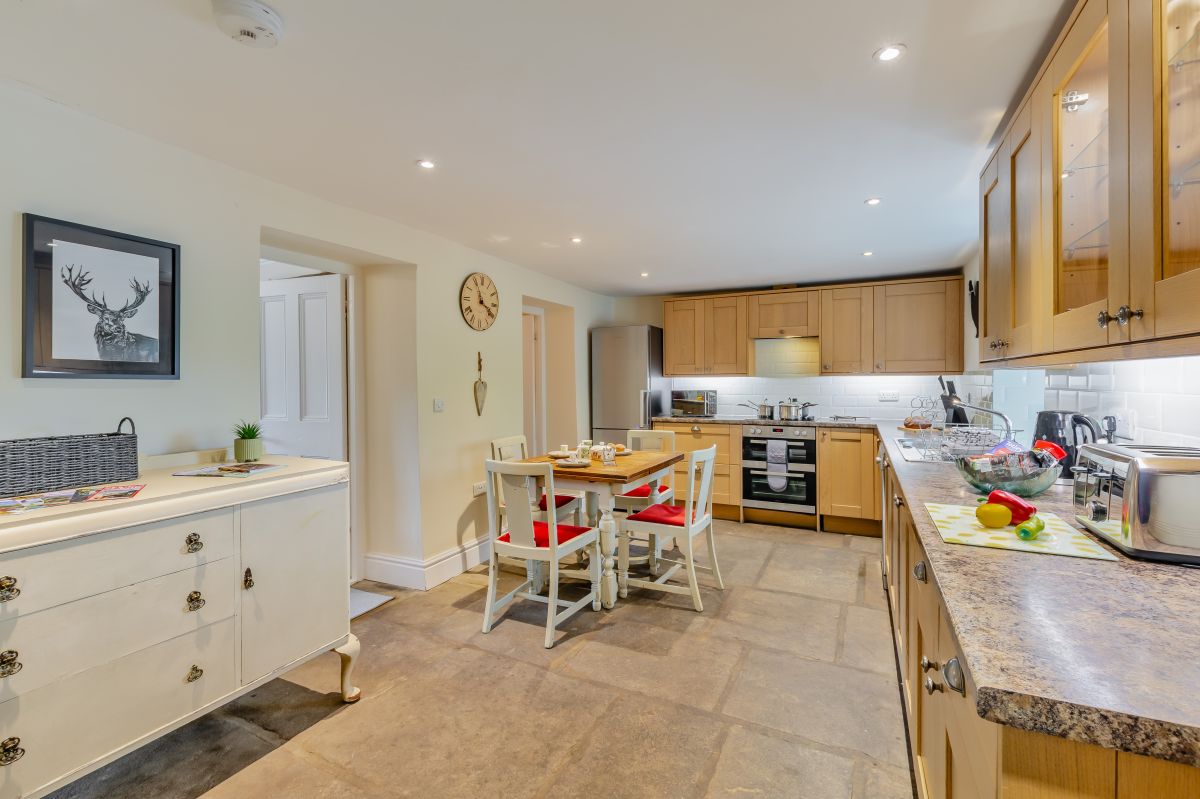 Thwaite Bridge Cottage, listing photograph 3