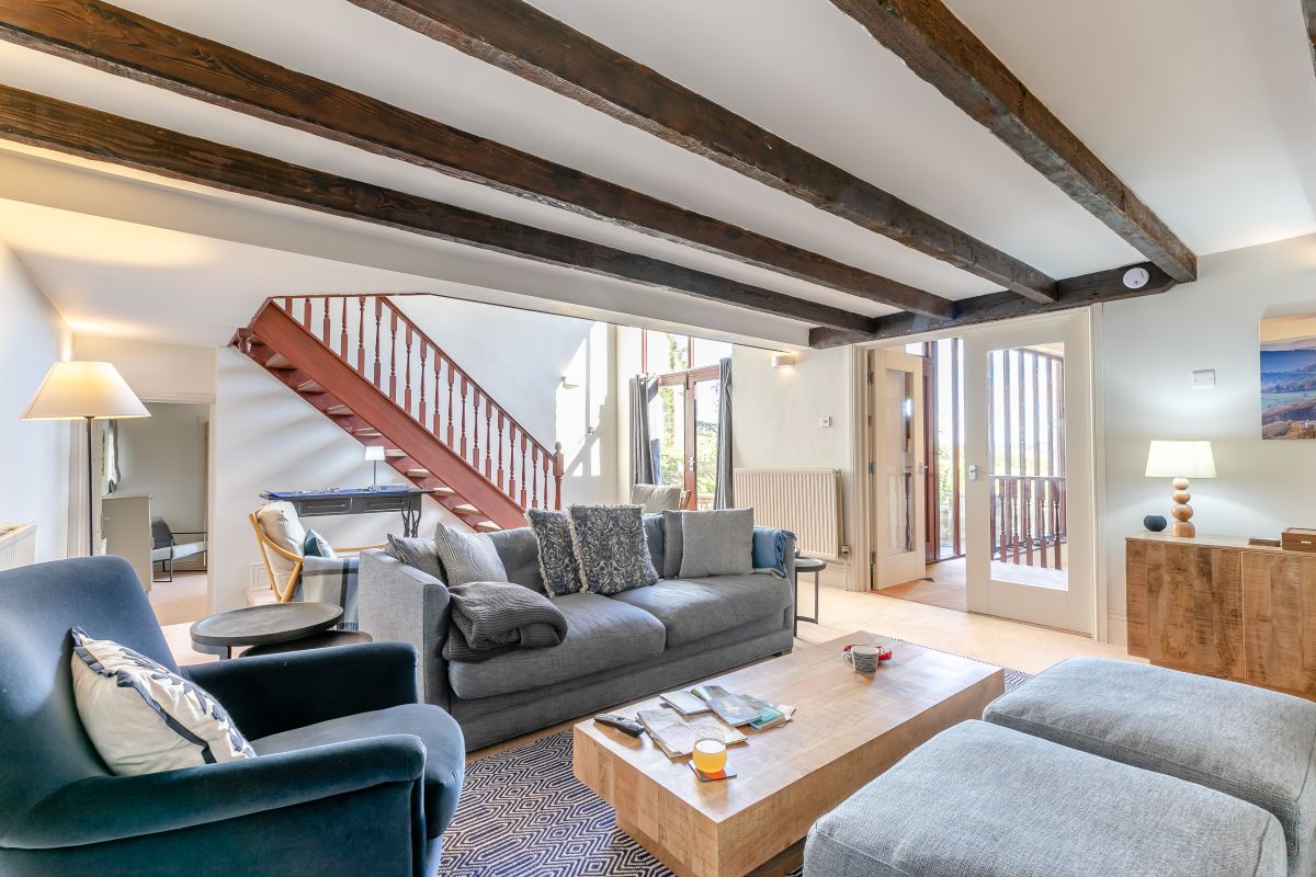 Wellcroft Barn, listing photograph 11