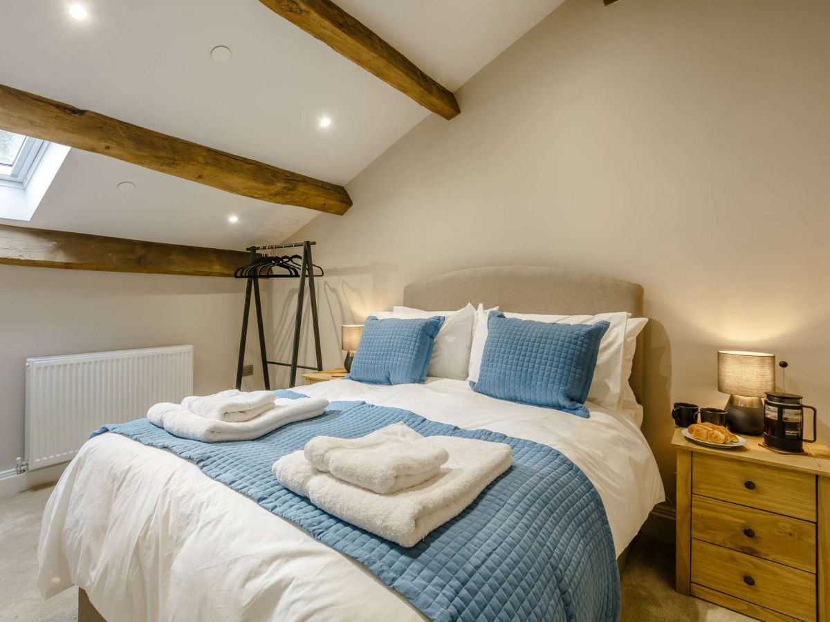 Lily Barn, listing photograph 12