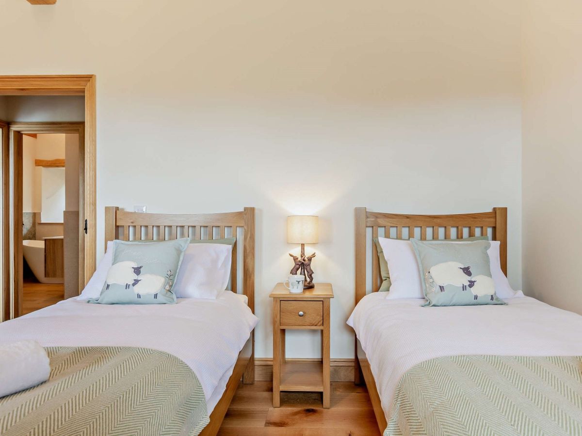 Ringwiddy Cottage, listing photograph 10