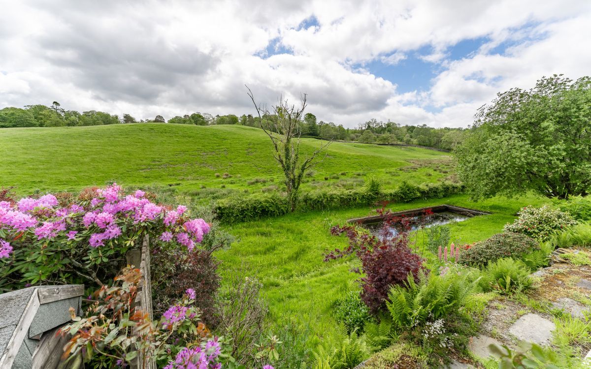 Garden Cottage, listing photograph 3