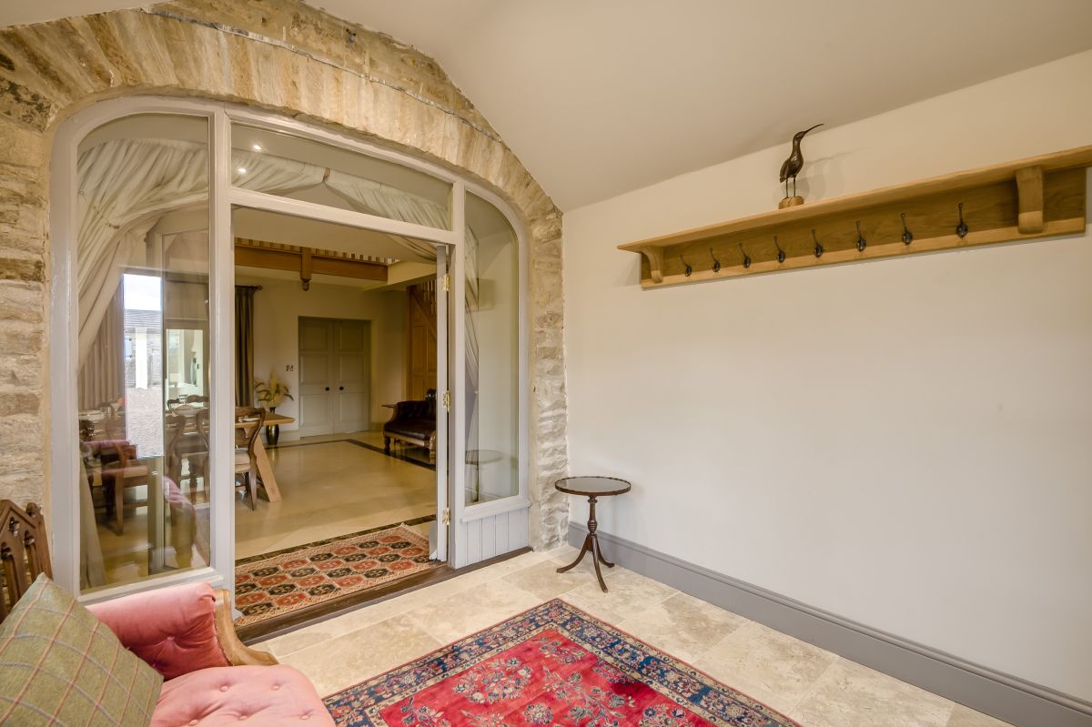 The Fothering House, listing photograph 6