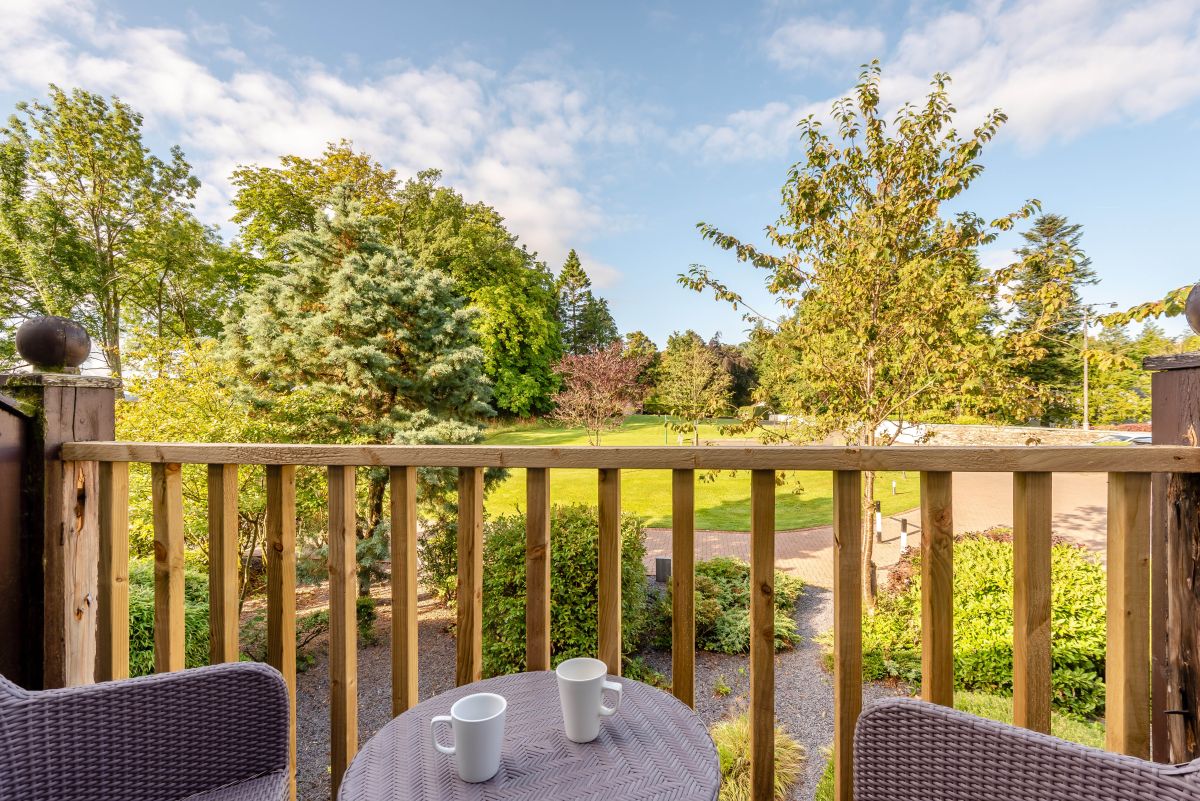 Garden View Suite, listing photograph 5
