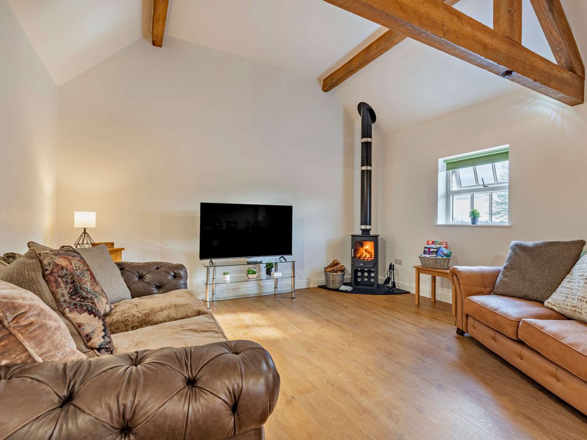 Oxwood Barn, listing photograph 4