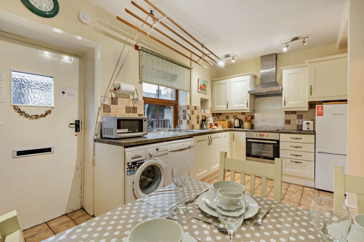 2 Low Glenridding, listing photograph 4