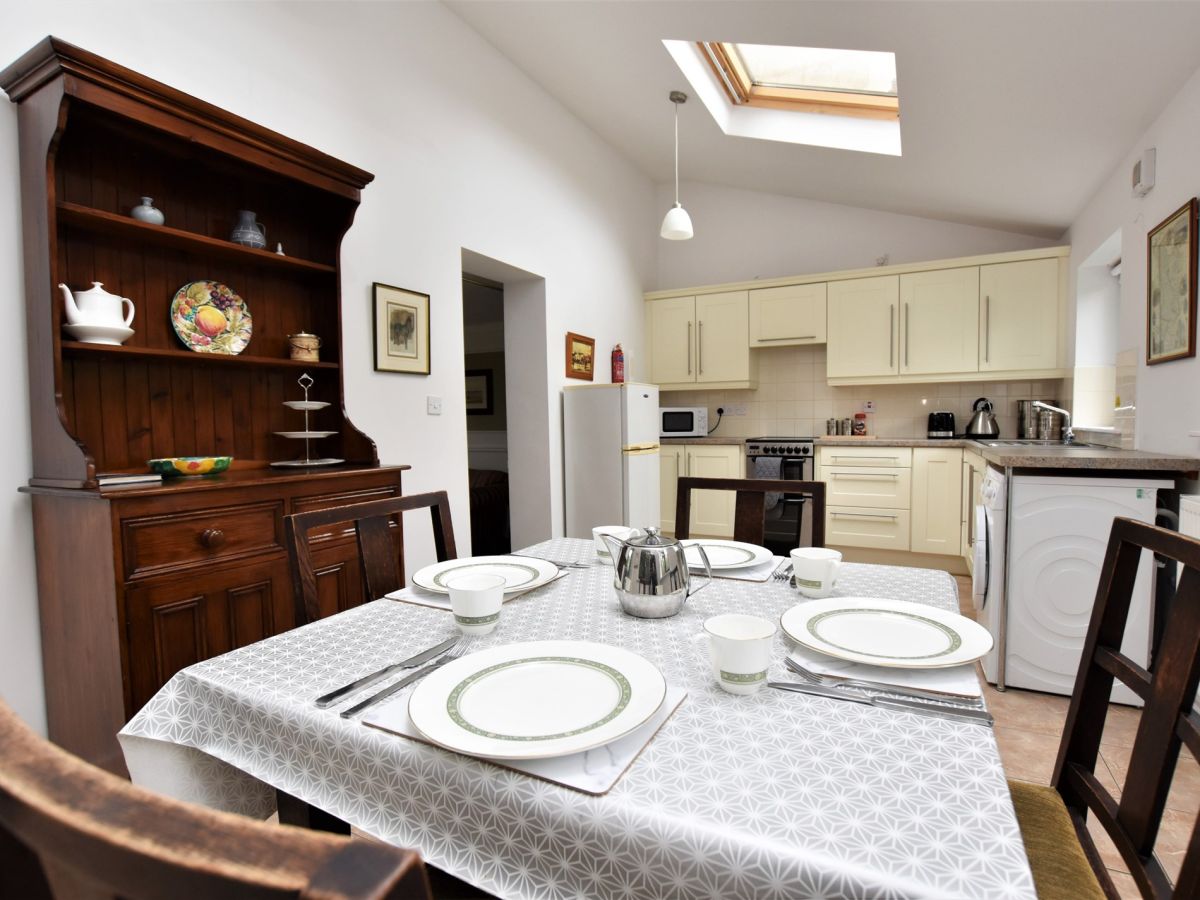 Hills Cottage, listing photograph 7