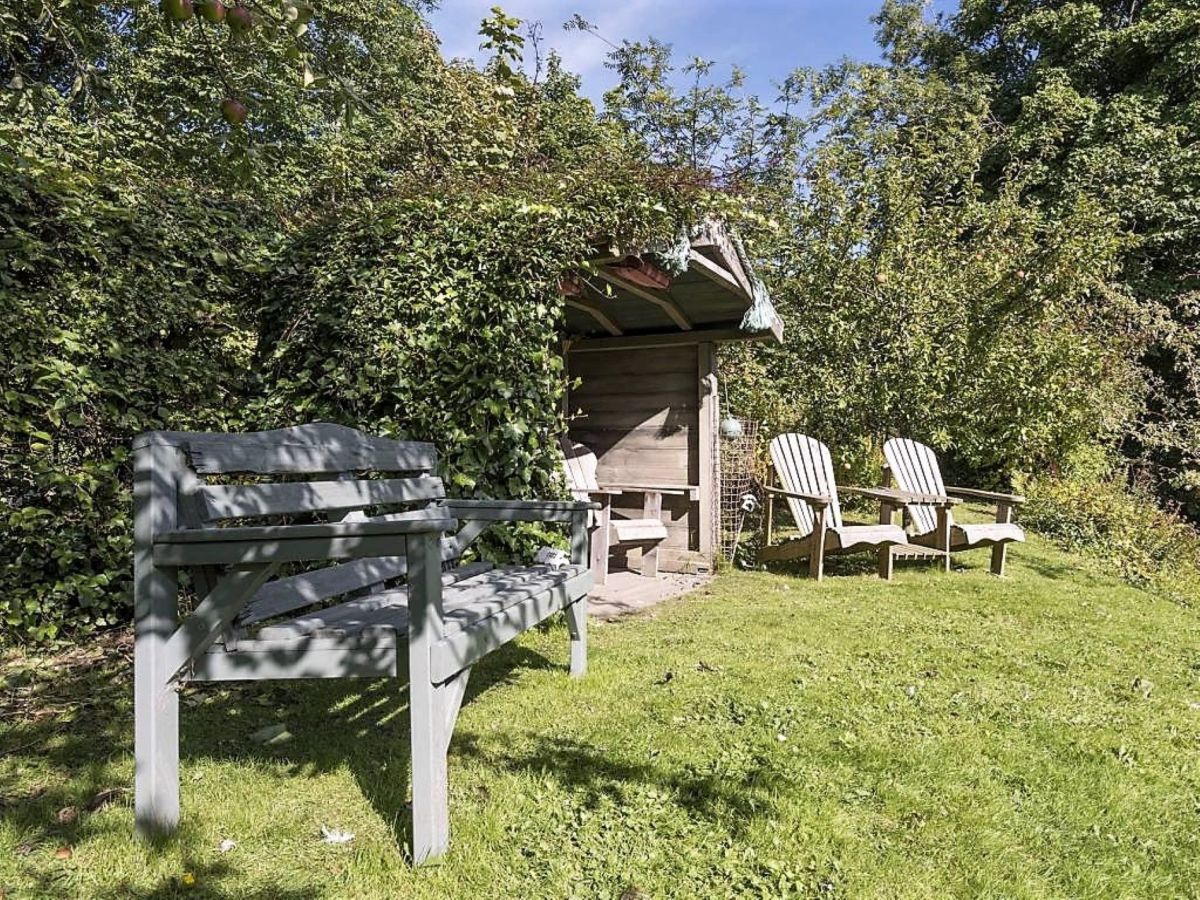 Barn Cottage, listing photograph 12