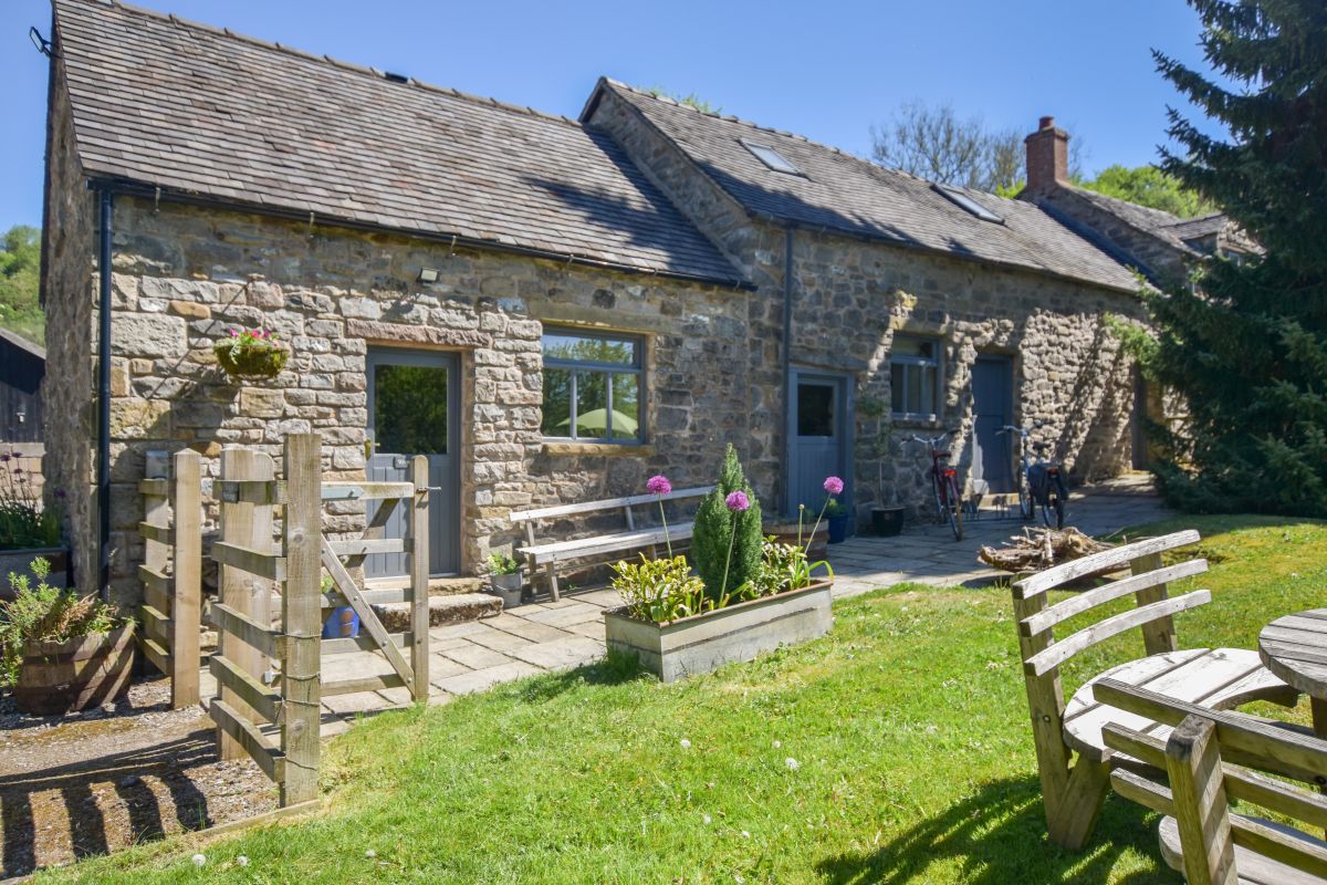 Wren Cottage - The Manifold Retreat