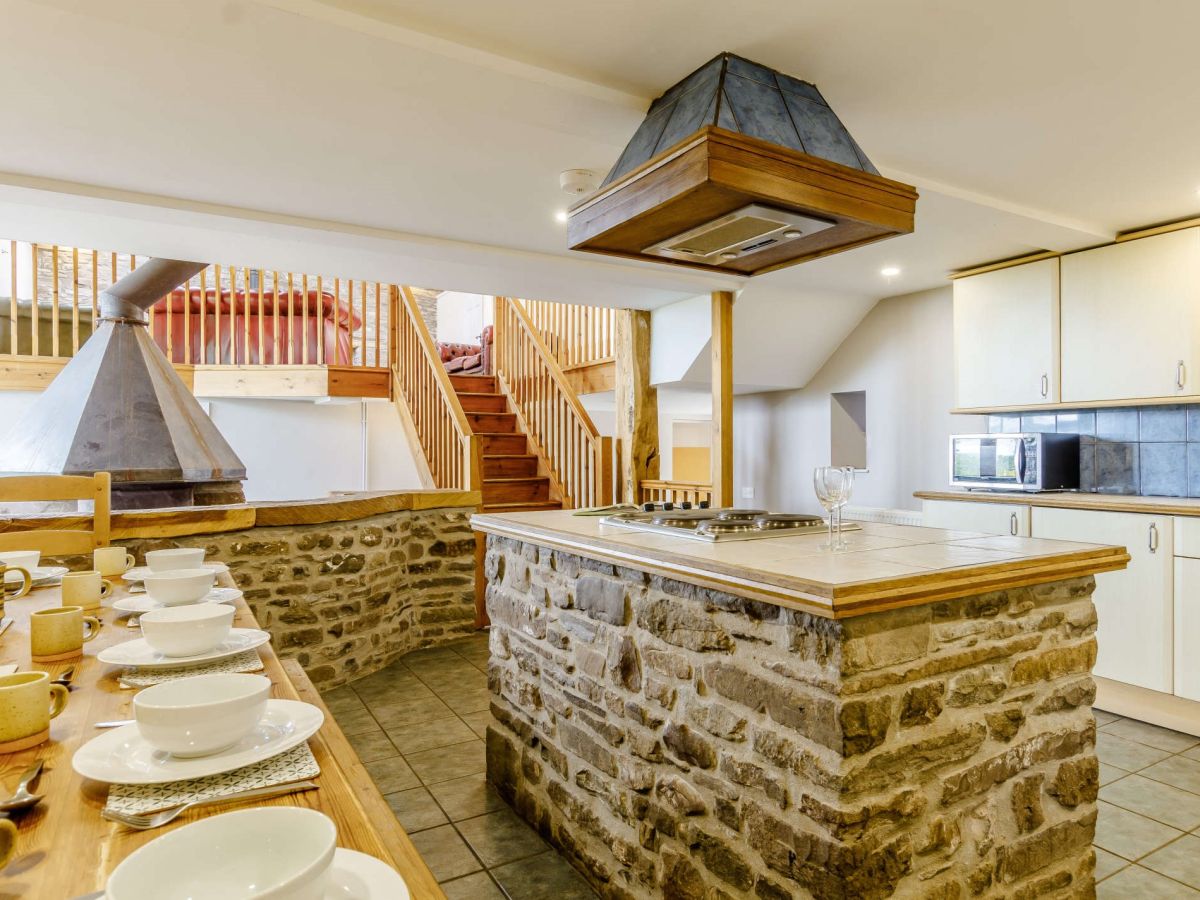 Beacons View, listing photograph 9