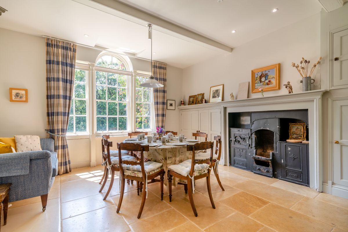 Healey House, listing photograph 11