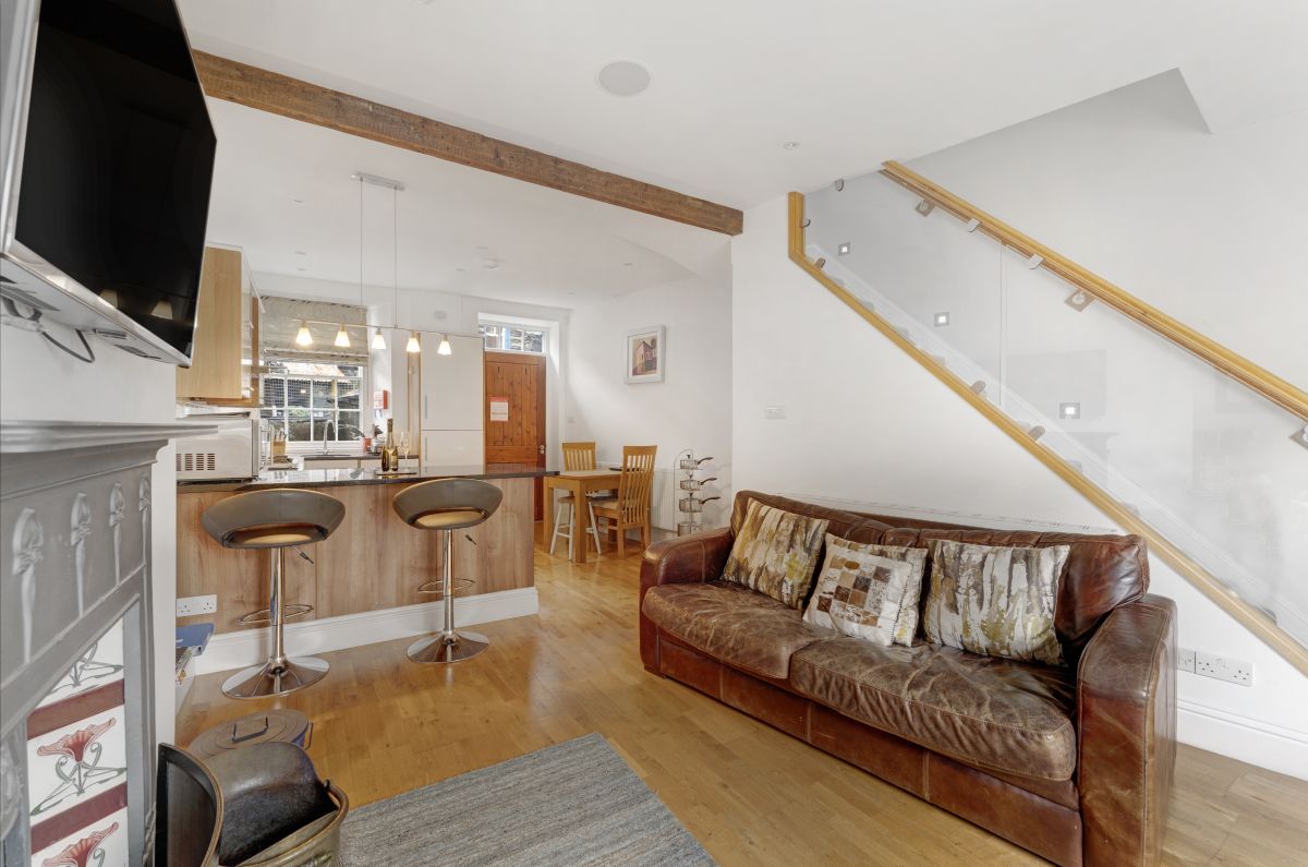 Church Cottage, listing photograph 4