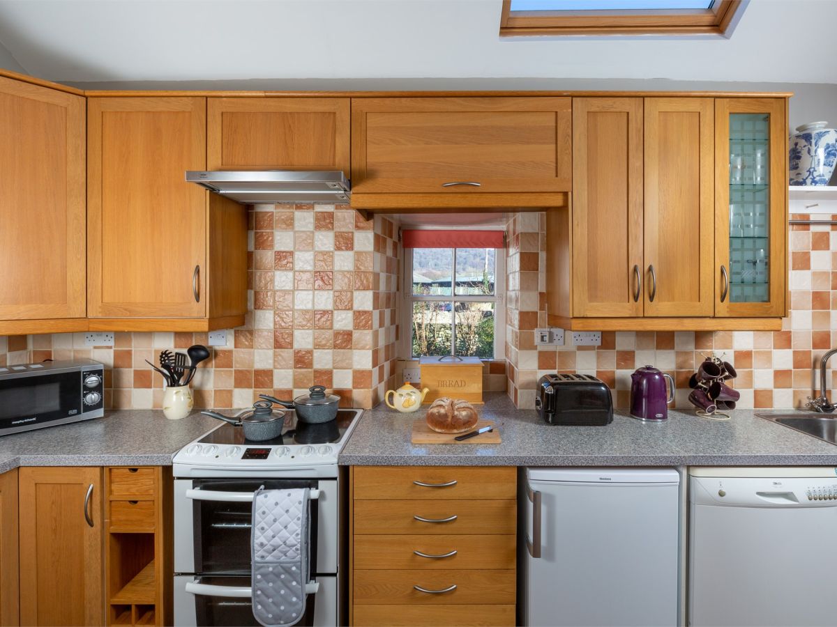 Canal View Cottage, listing photograph 11