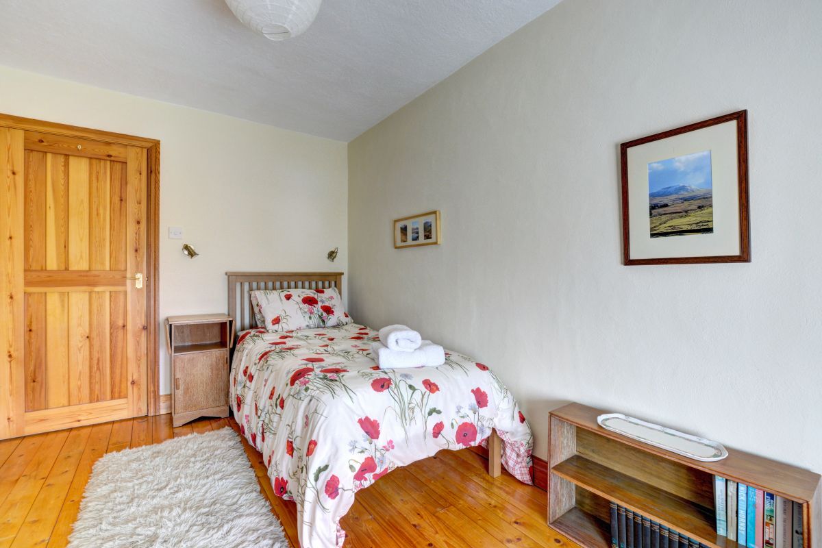 Scar End Cottage, listing photograph 7