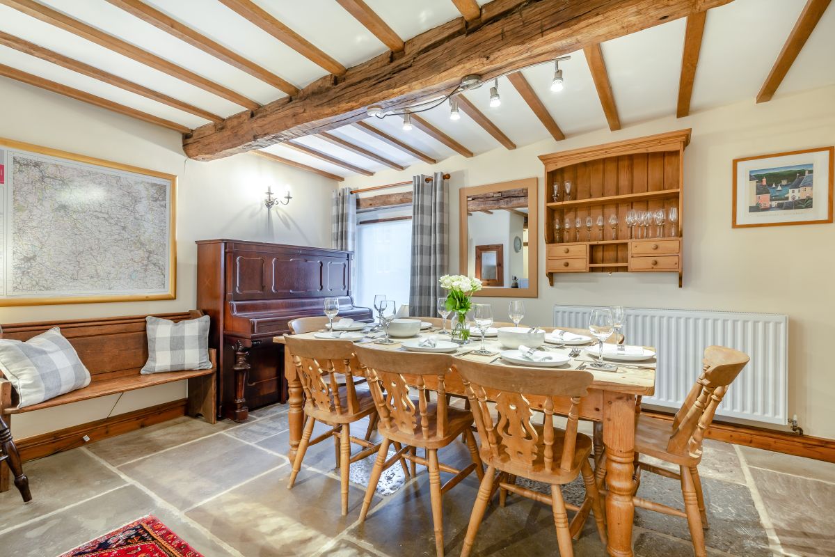 Monyash Barn, listing photograph 9