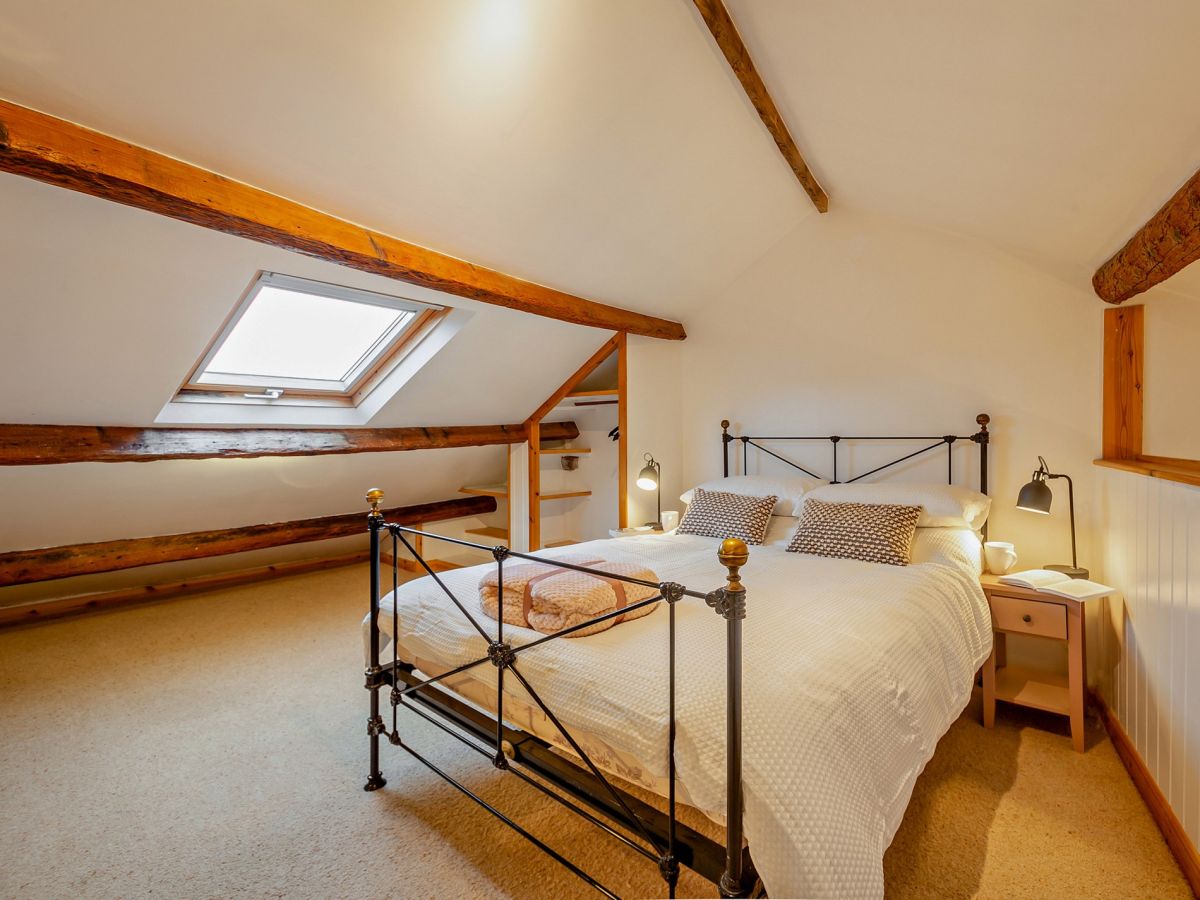 Caer Bach, listing photograph 10