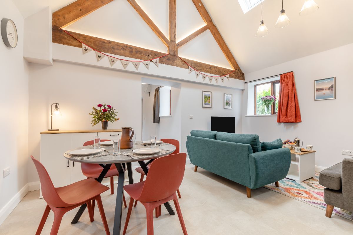 Quixhill Barn, listing photograph 2