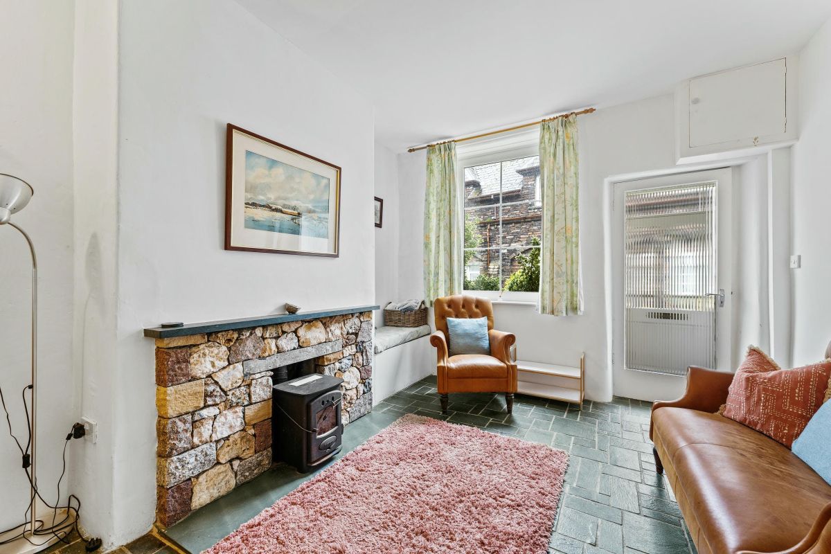 The Escape, listing photograph 3
