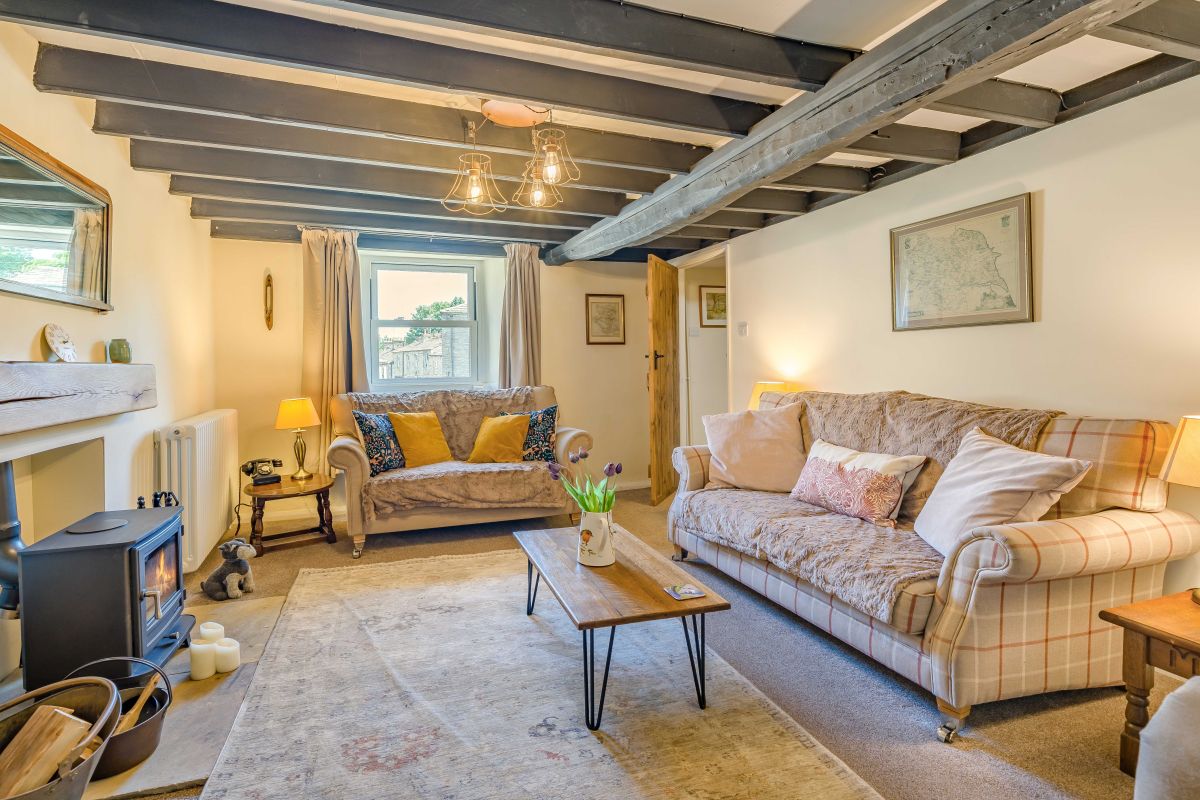 Chapel House, listing photograph 12