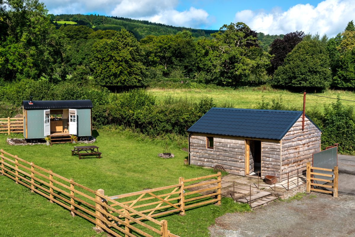 Cui Shepherds Hut