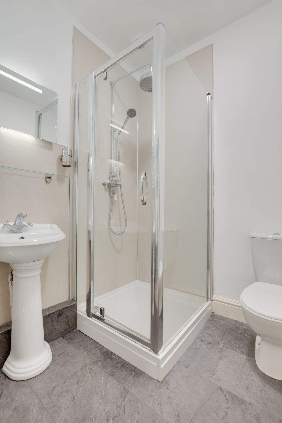 The Ambleside Loft, listing photograph 9