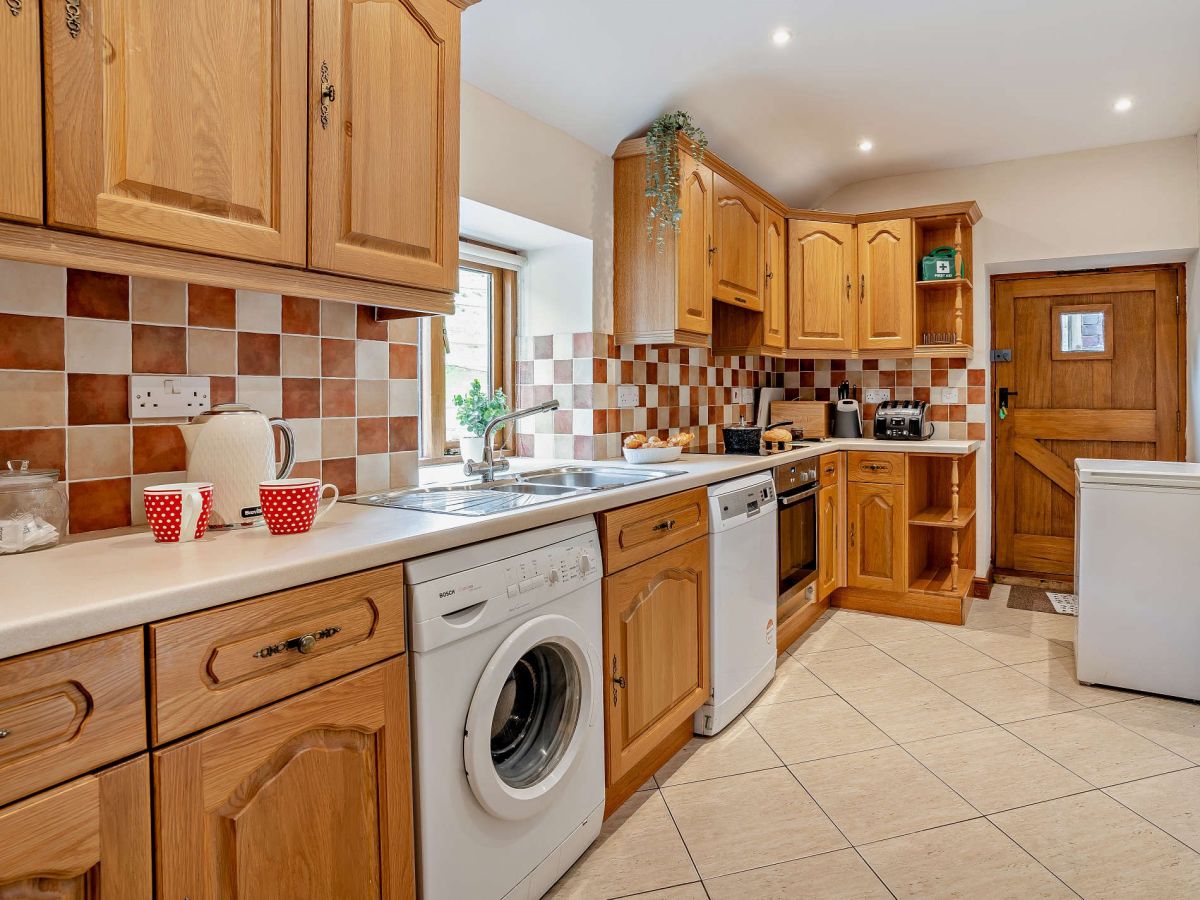Mawr Dew Cottage, listing photograph 11