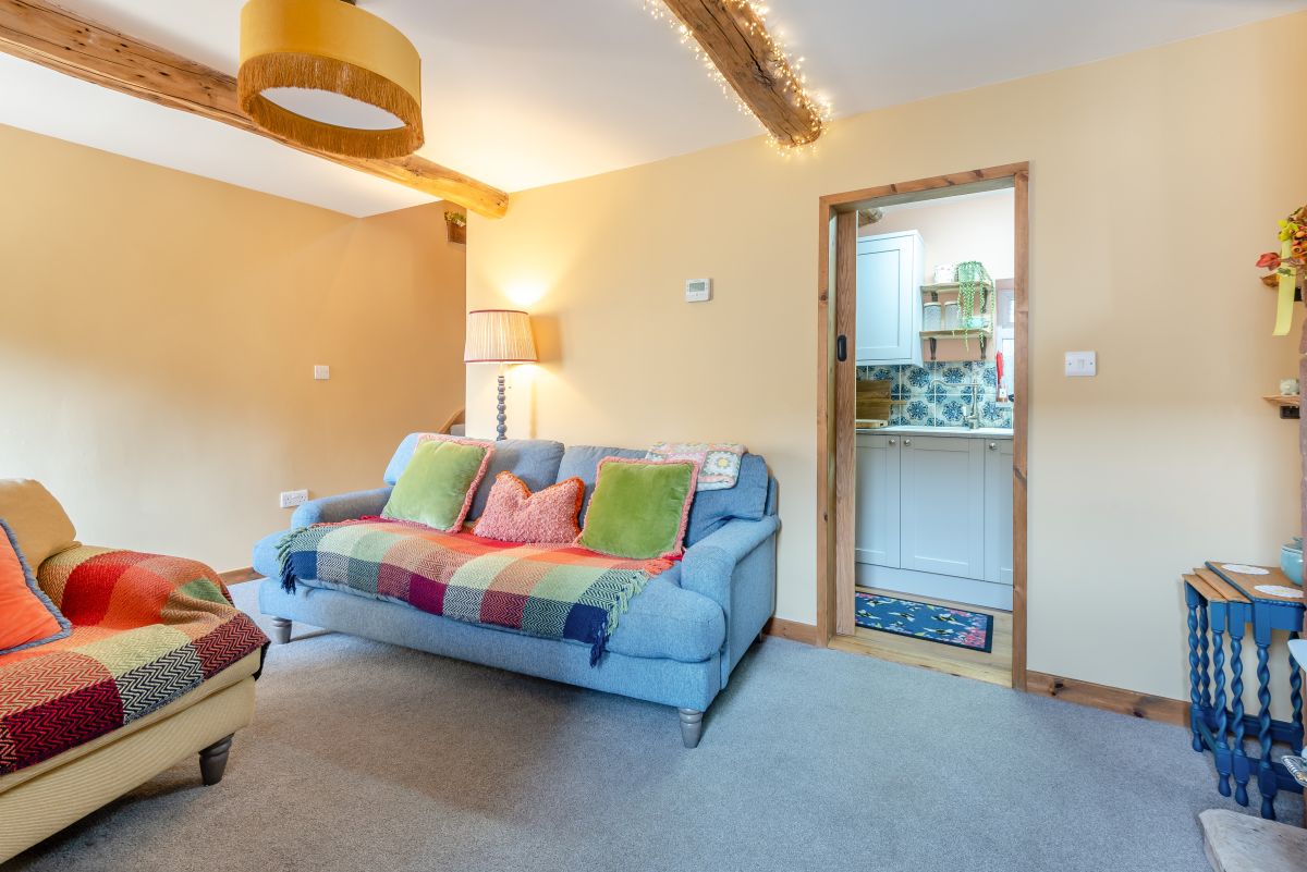 Maggie's Cottage, listing photograph 4