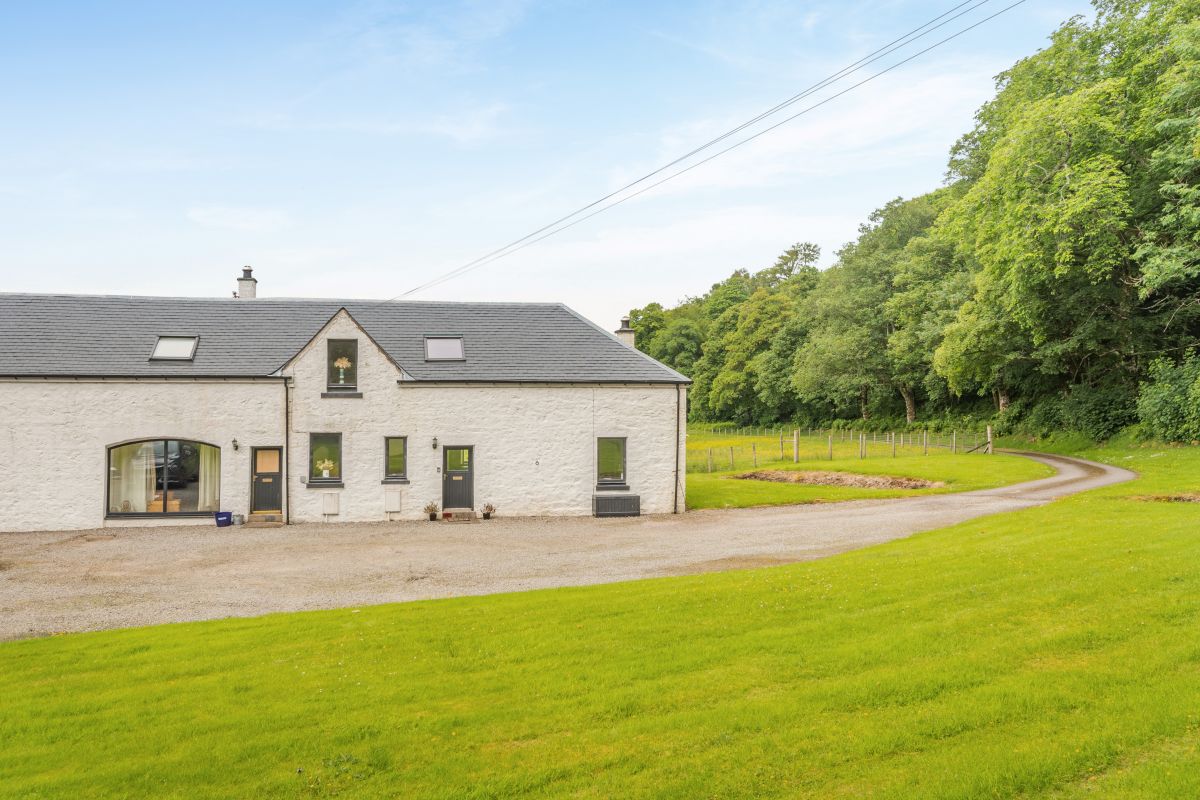 The Tranquil Cottage Oban