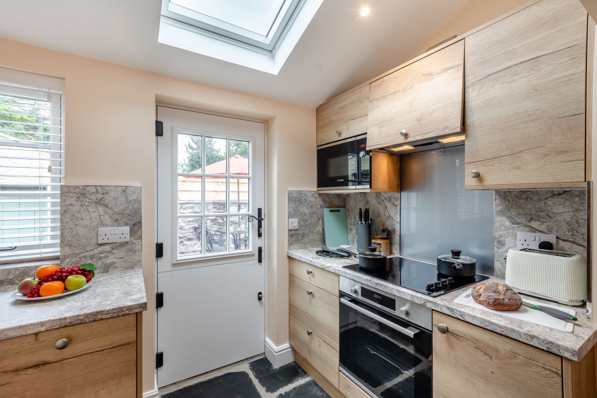 Stone Croft, listing photograph 12