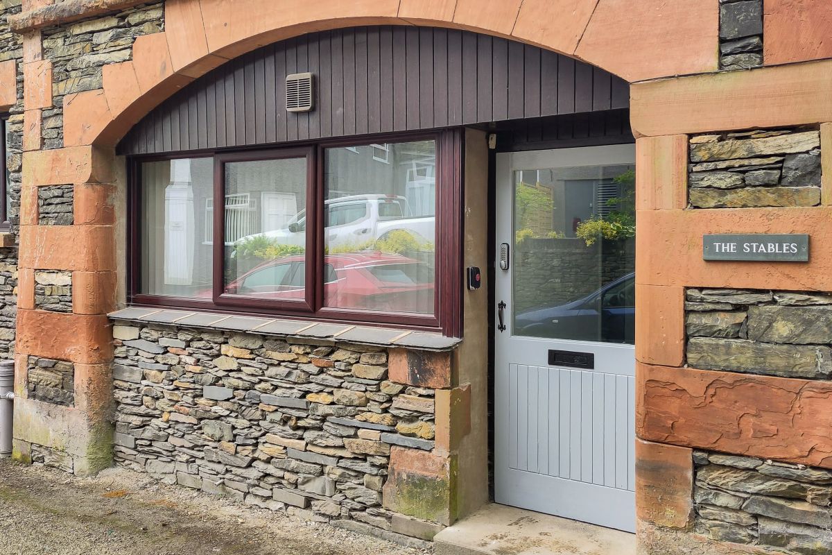 2 The Stables, listing photograph 10