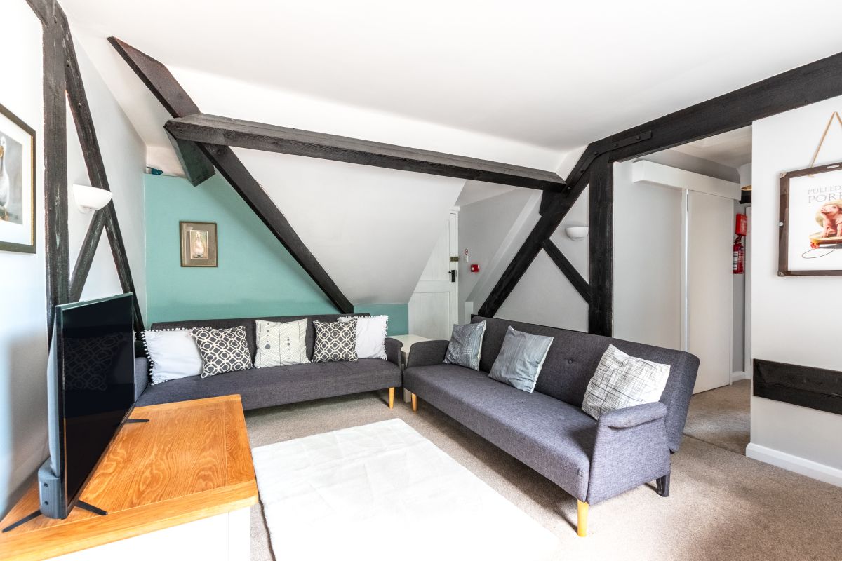 The Coach House - Lea, listing photograph 11