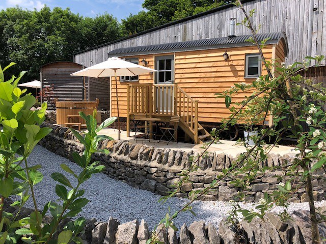 Digby's Hut