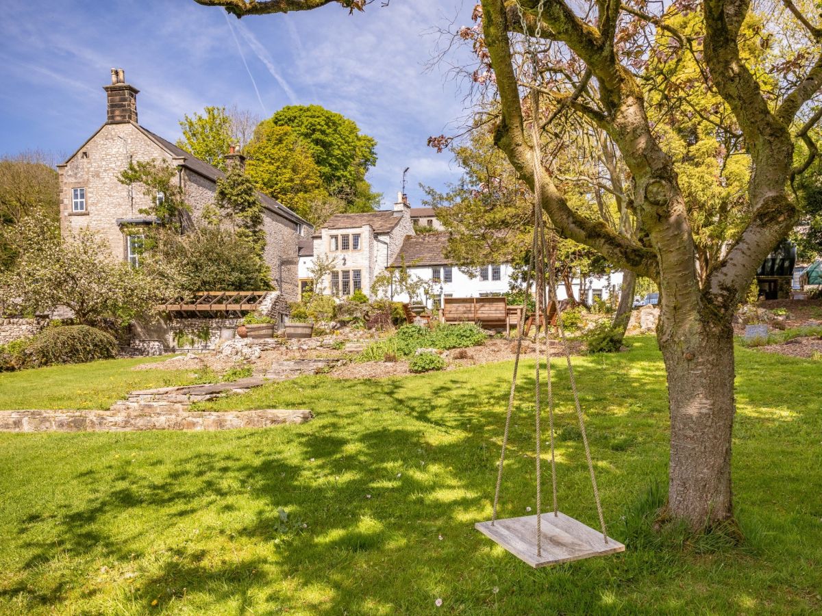 The White Cottage, listing photograph 7