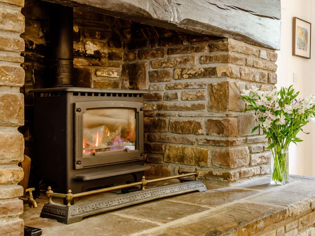 The Mews House - Llanfoist, listing photograph 6