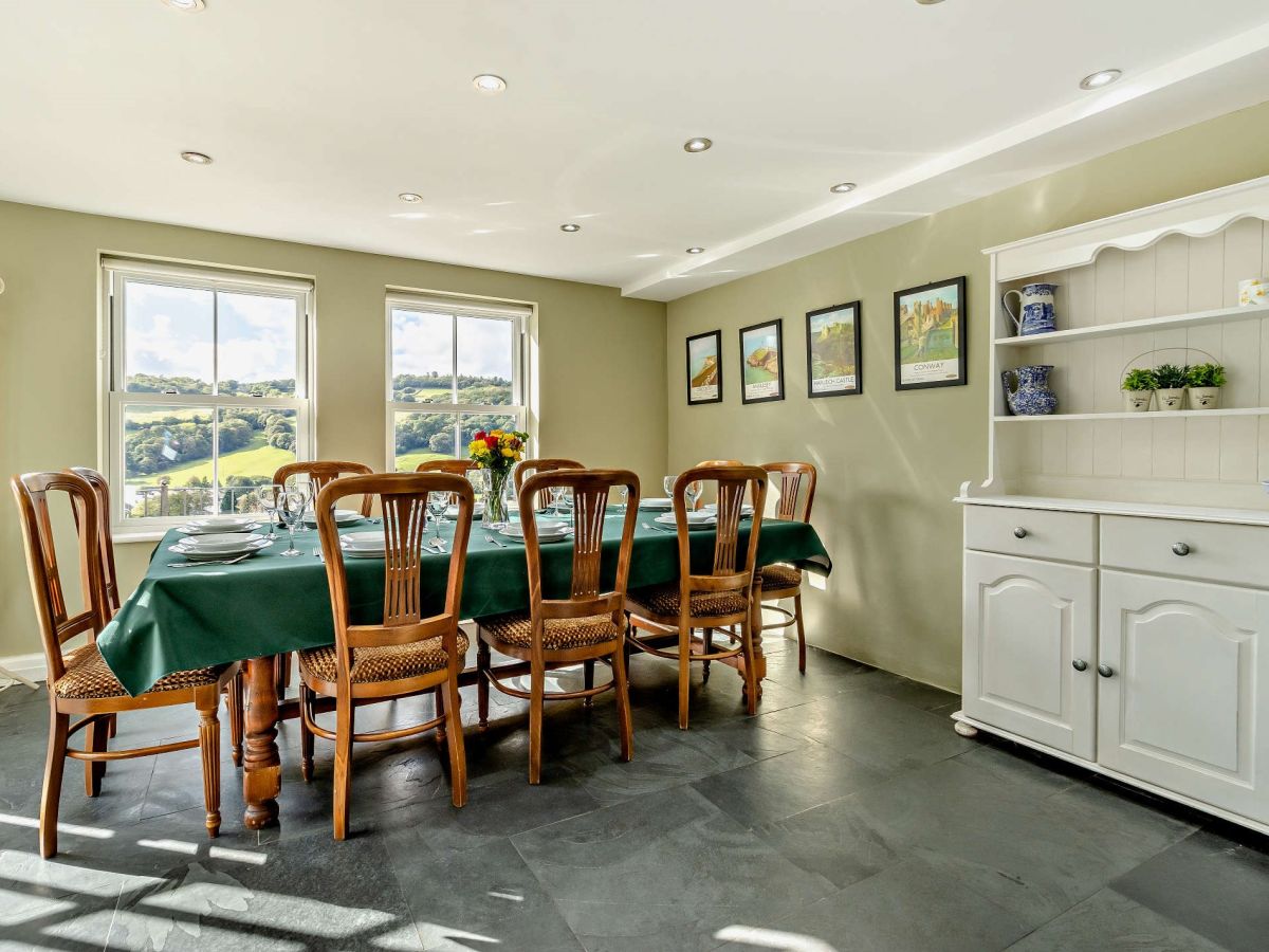 50 Acre House, listing photograph 8