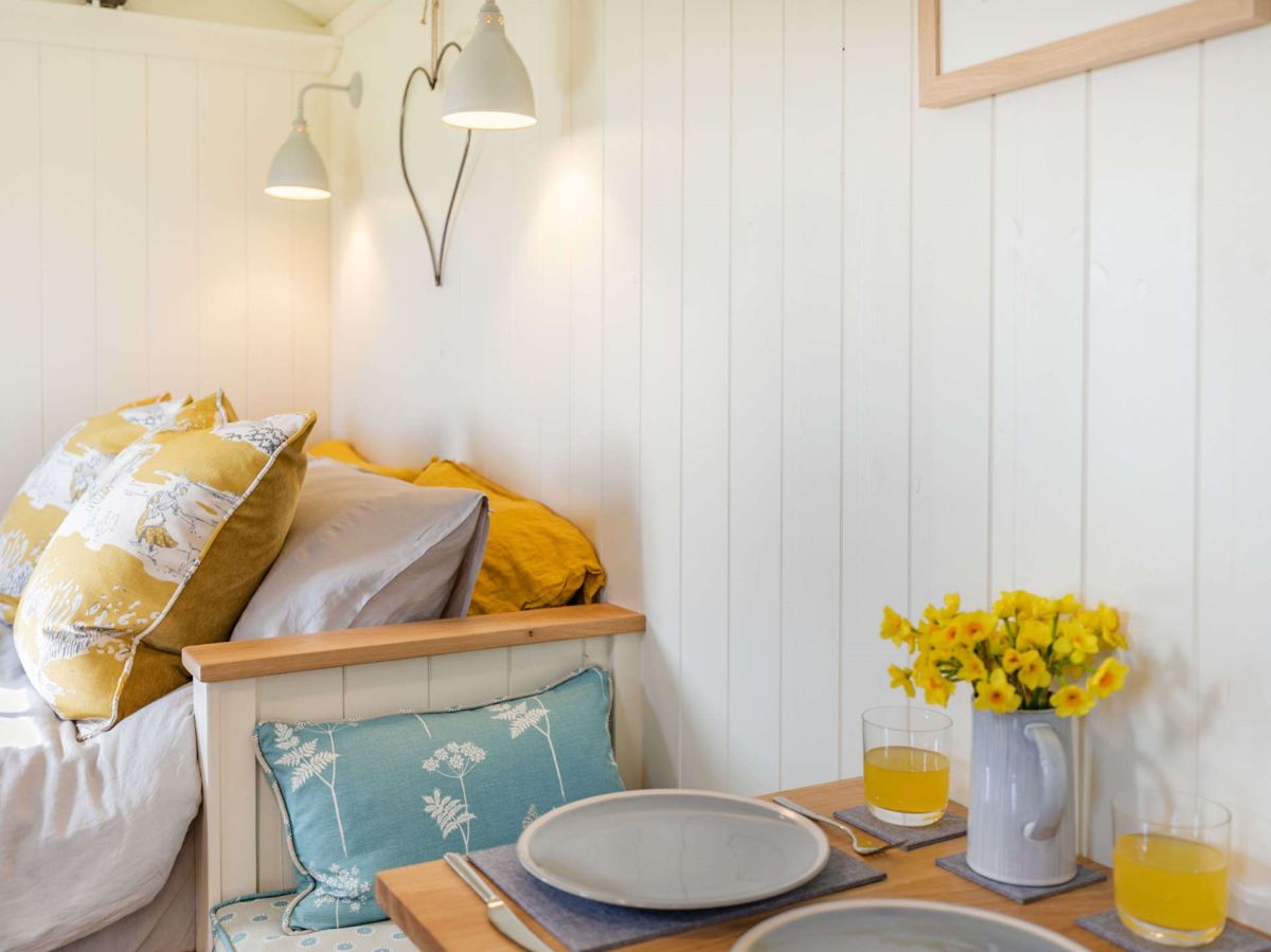 The Curlew Shepherds Hut, listing photograph 9