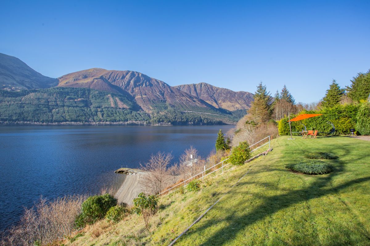 Loch View - Loch Lochy, listing photograph 7