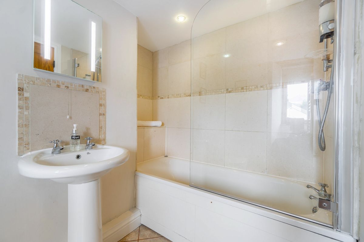Cottontail Cottage, listing photograph 11