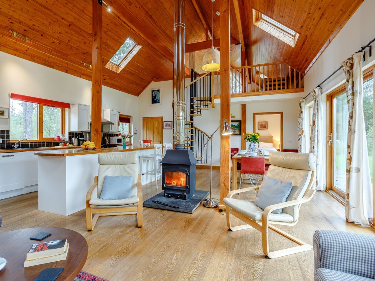 The Great Glen Hideaway, listing photograph 2