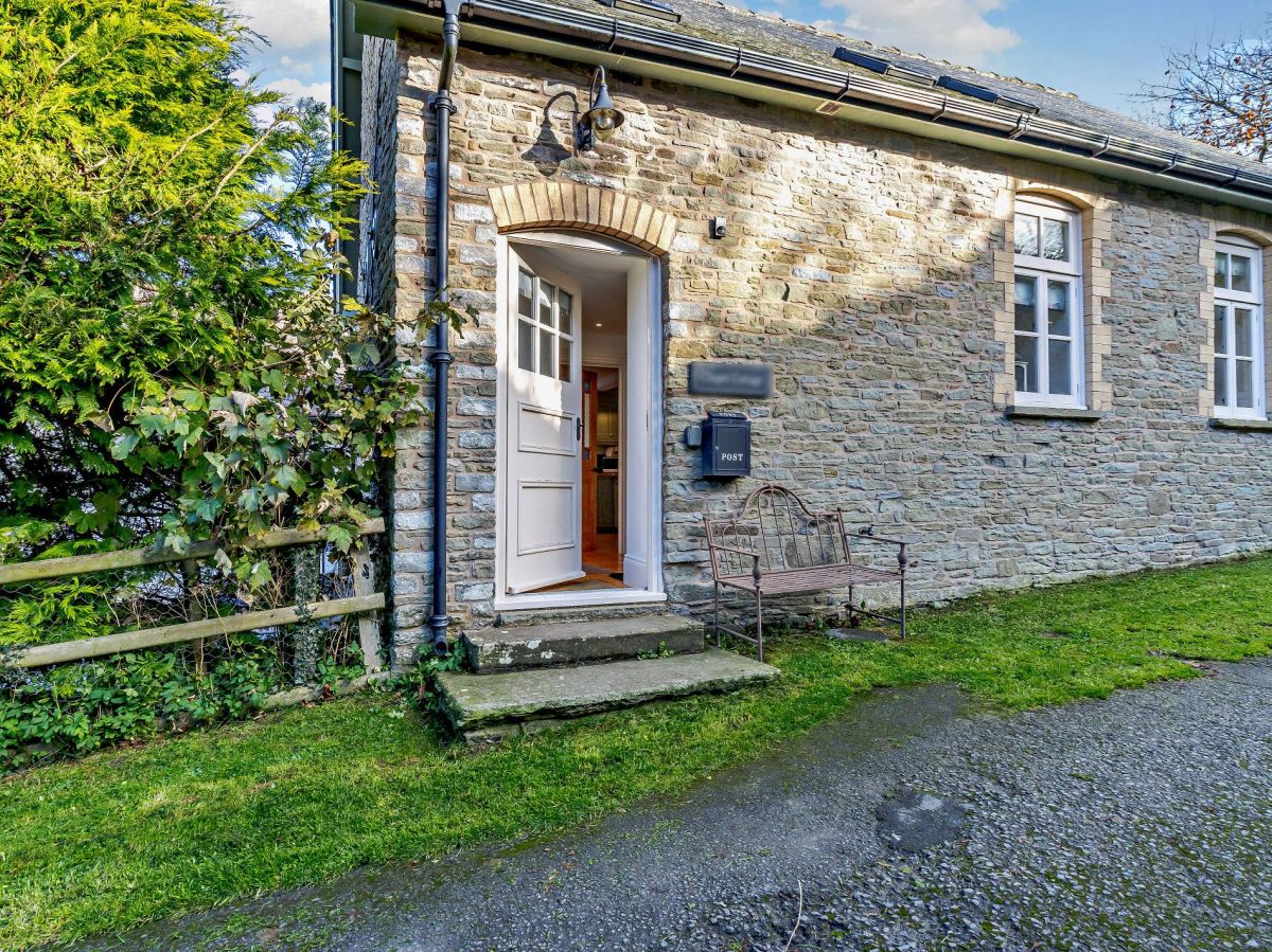 Chapel Cottage - Painscastle