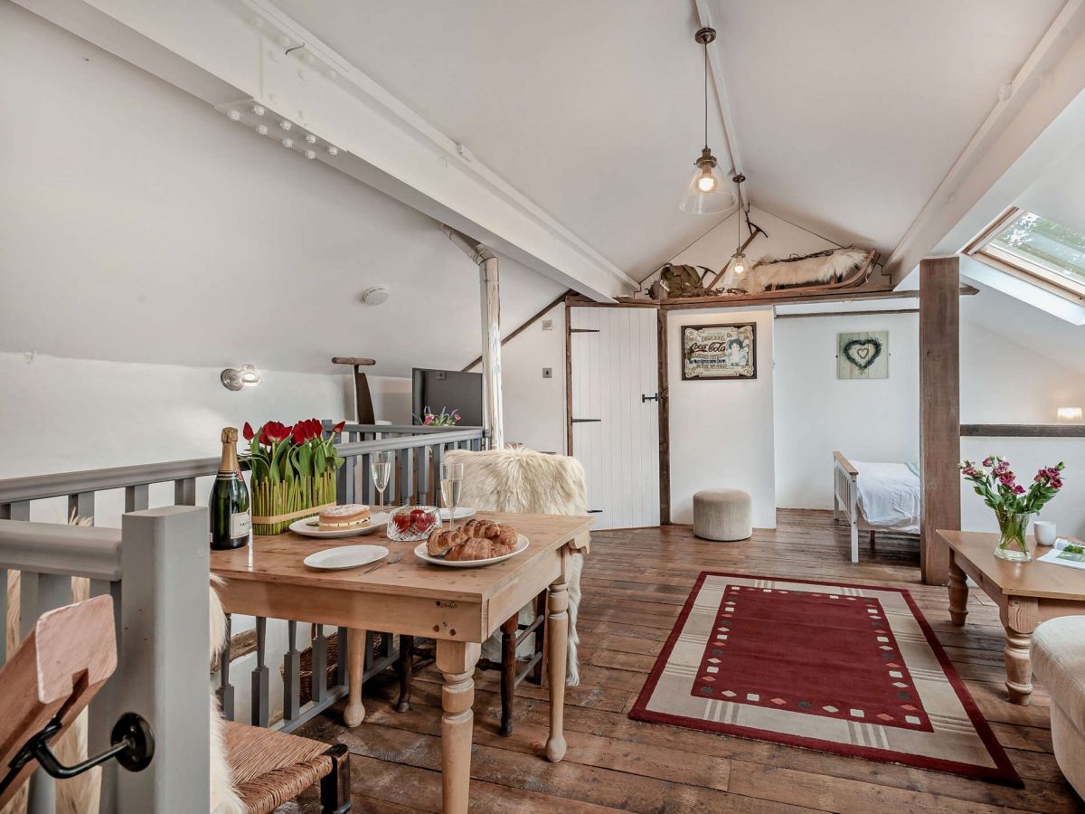 Ganny Loft, listing photograph 5