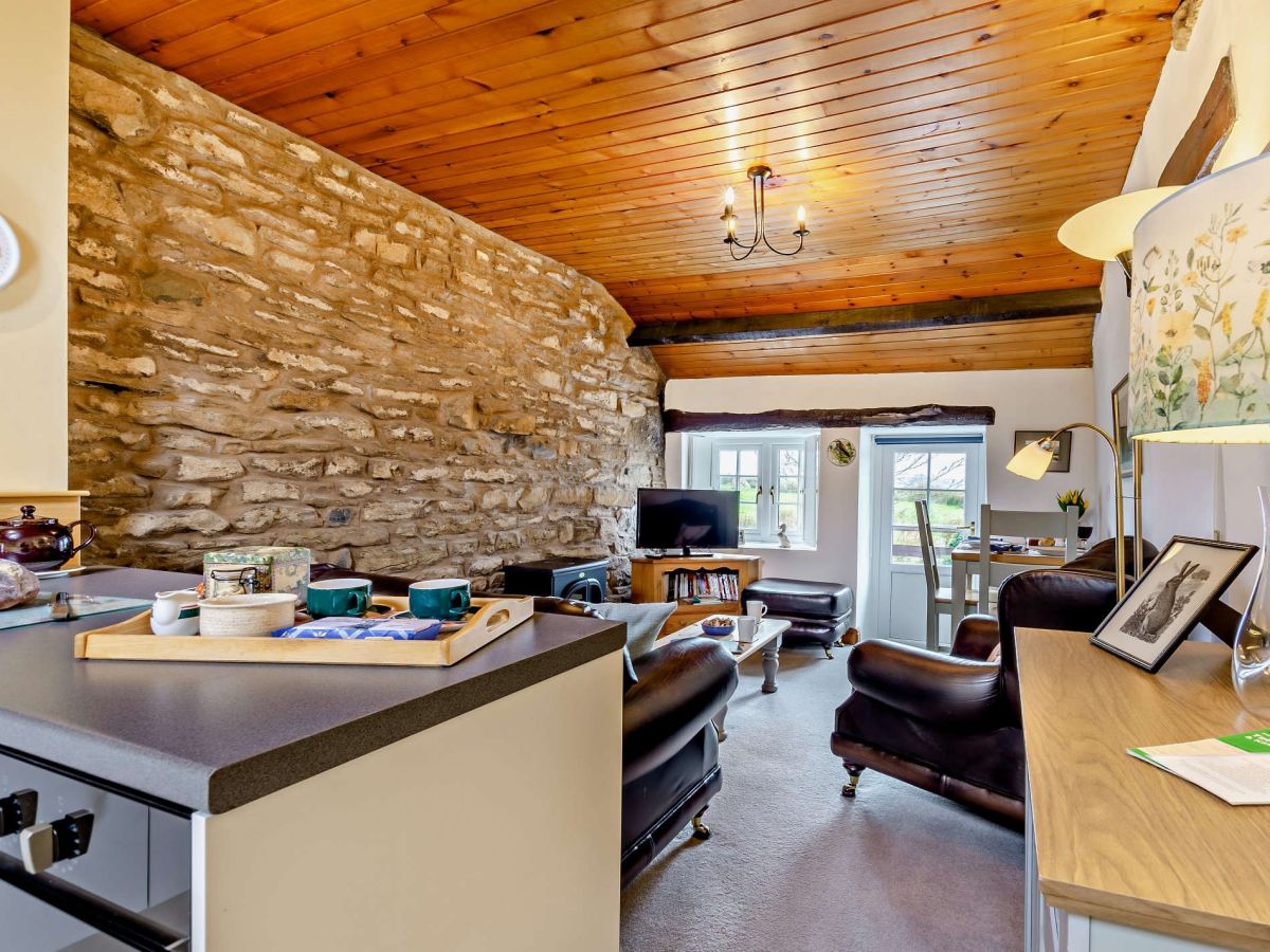 Nisthouse, listing photograph 8