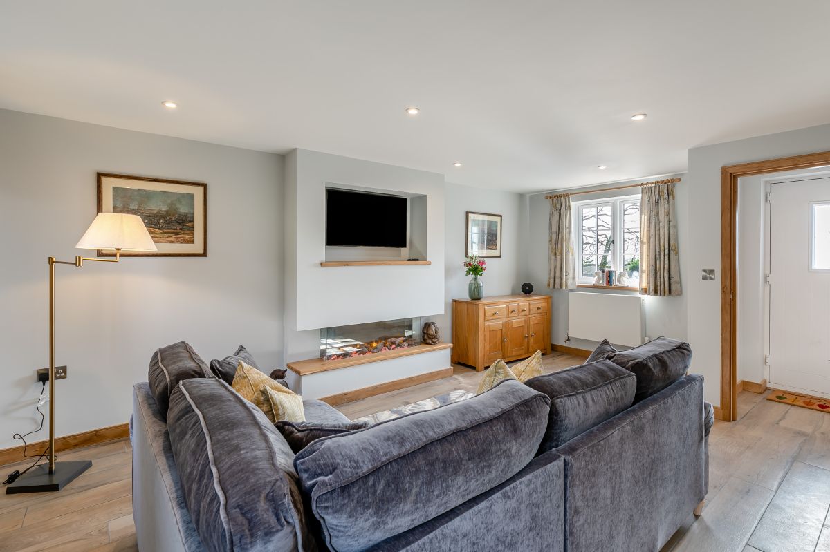 Hillfort Cottage, listing photograph 4