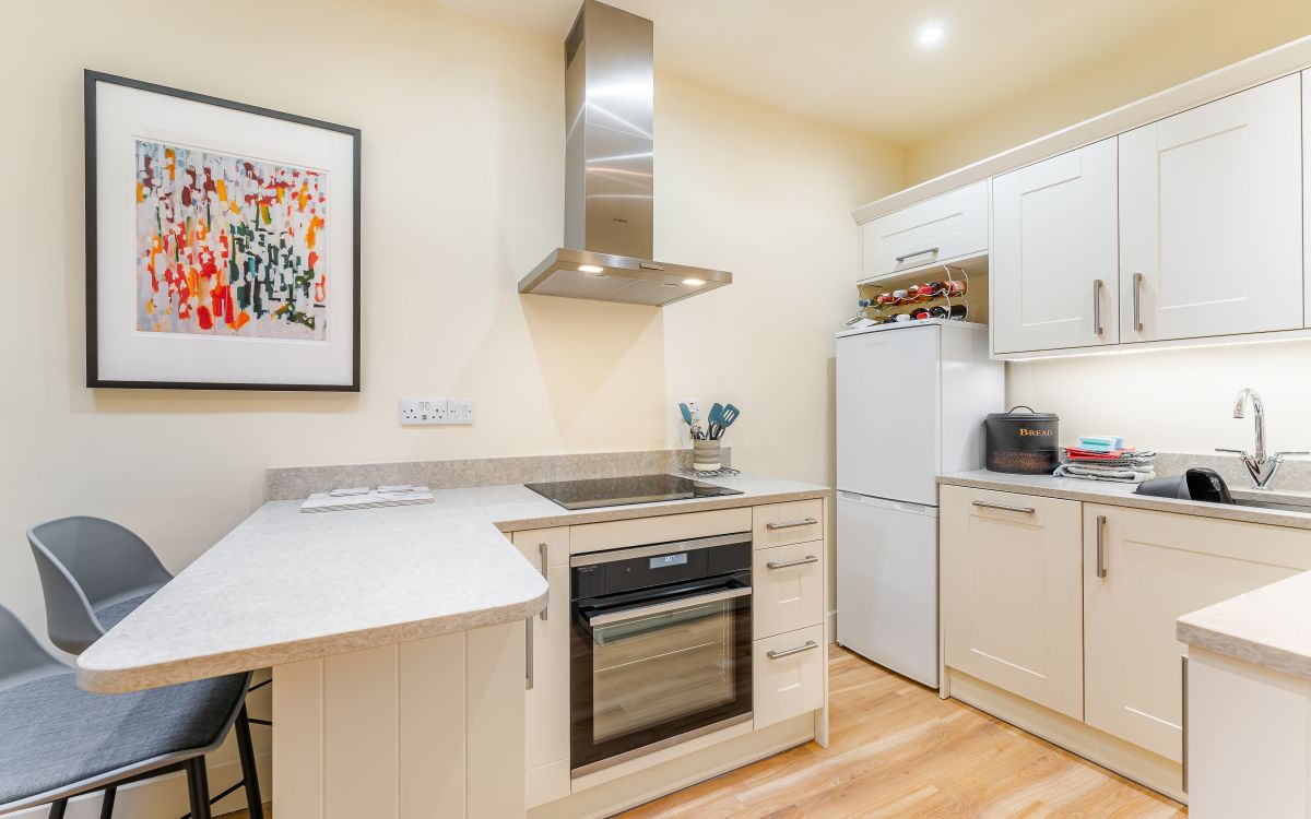 Studio Cottage, listing photograph 4