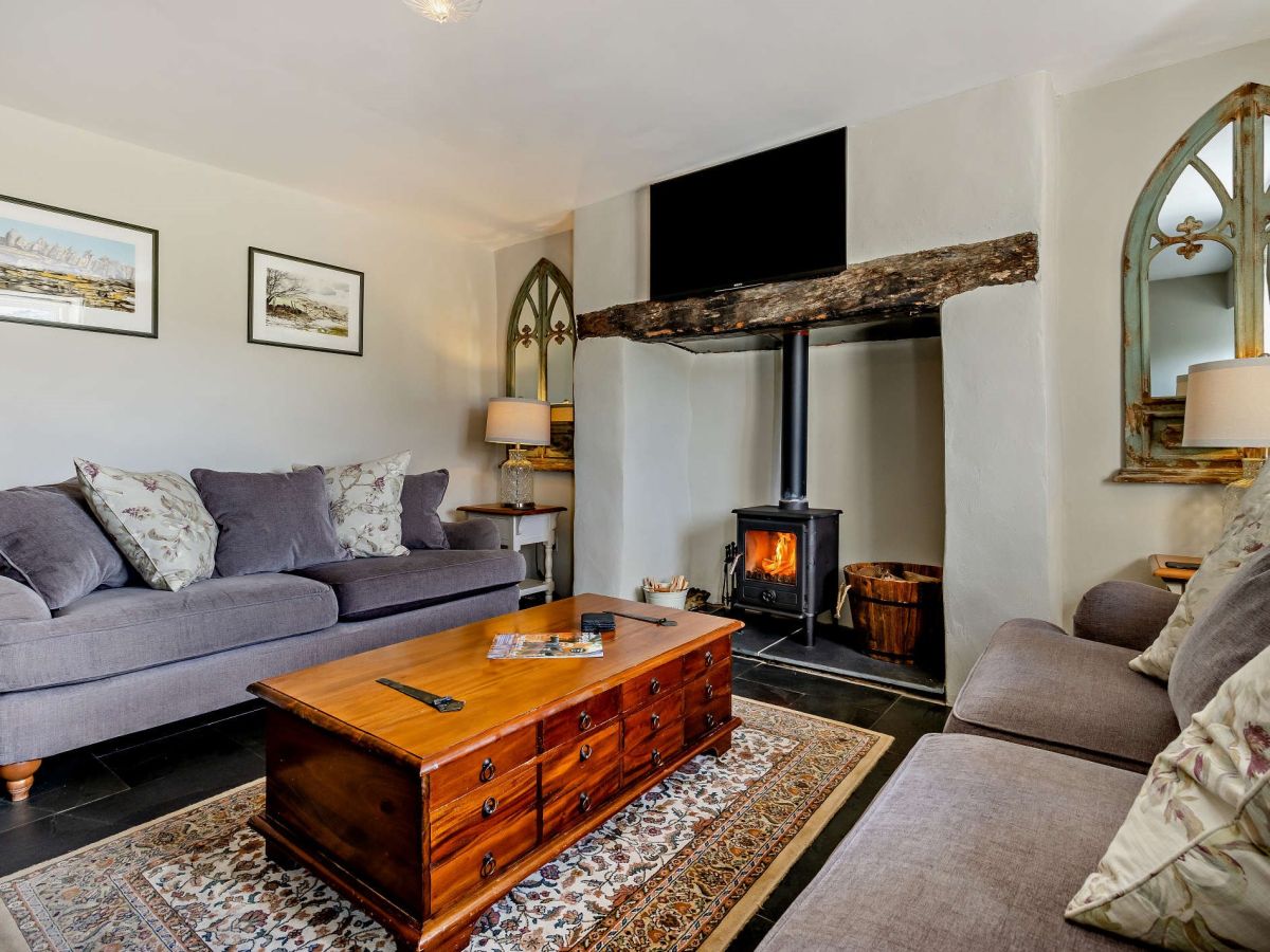 50 Acre House, listing photograph 7