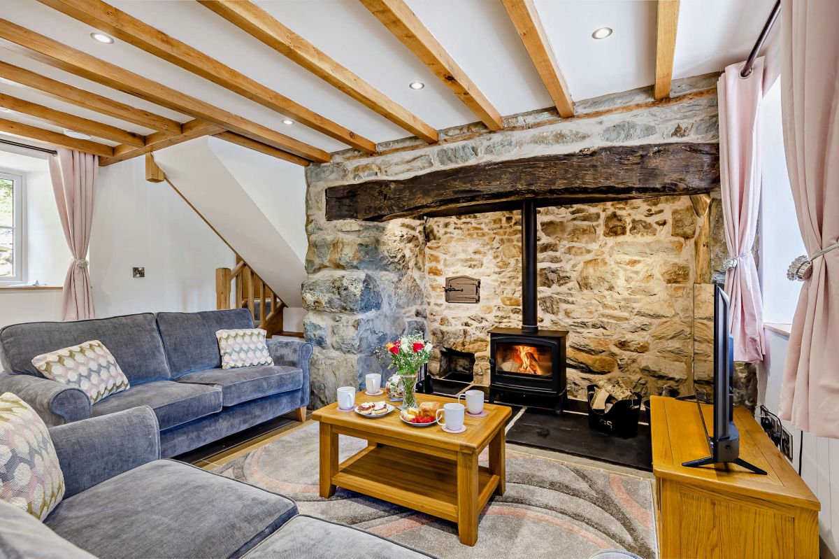 Bryn Bras, listing photograph 8