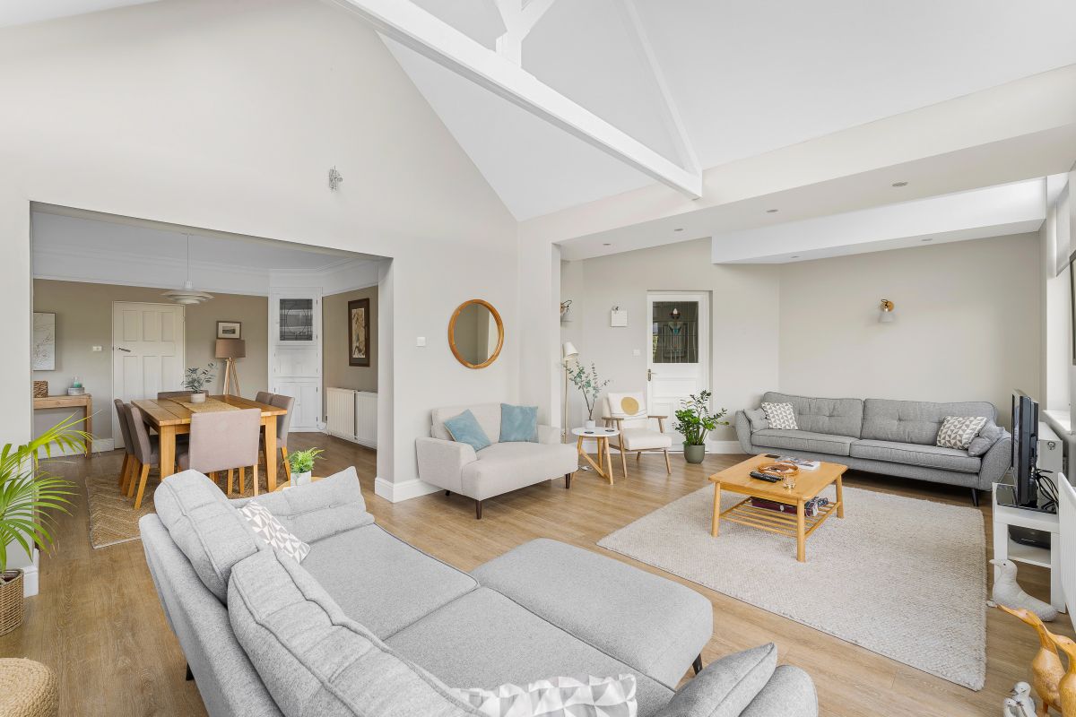Holly Nook, listing photograph 5