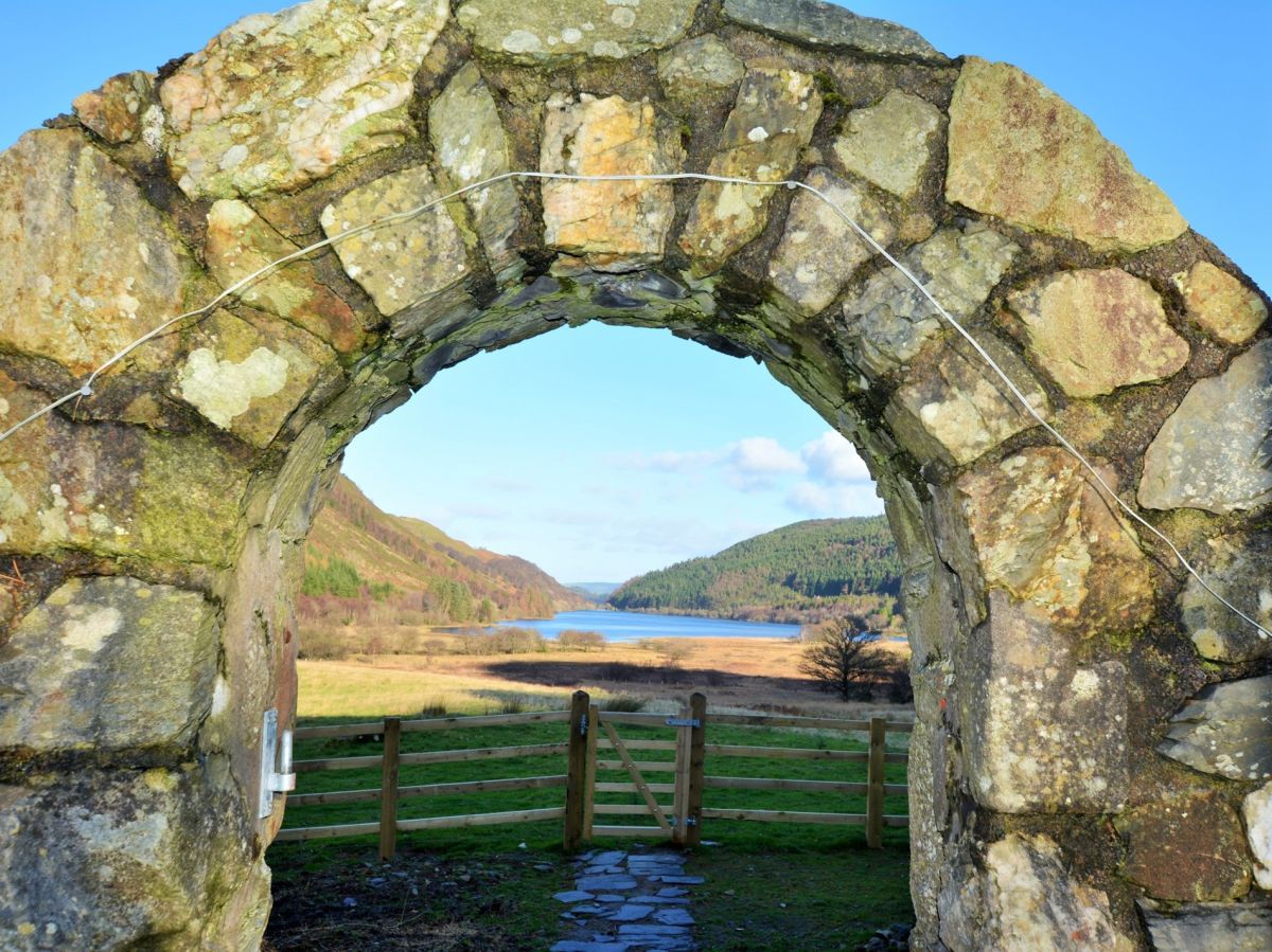 Maes Mawr