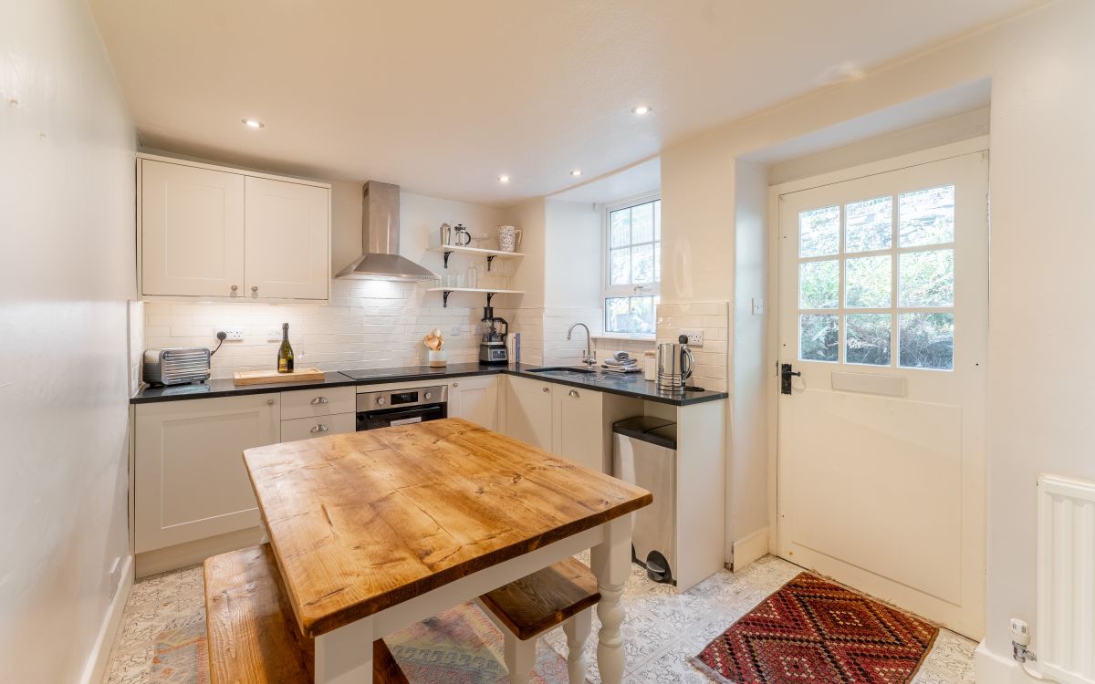 2 Kiln Cottage, listing photograph 3