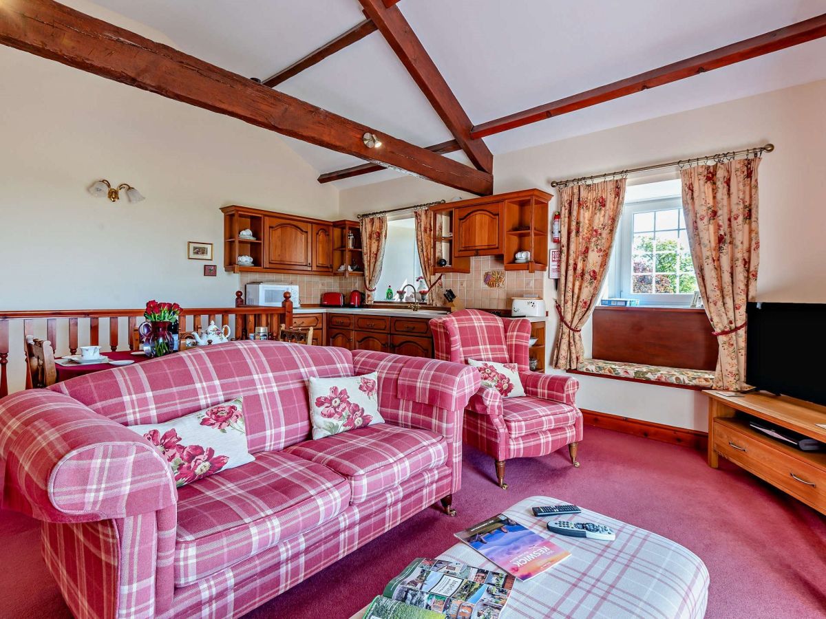 Rambling Rose Cottage - Daleside, listing photograph 3
