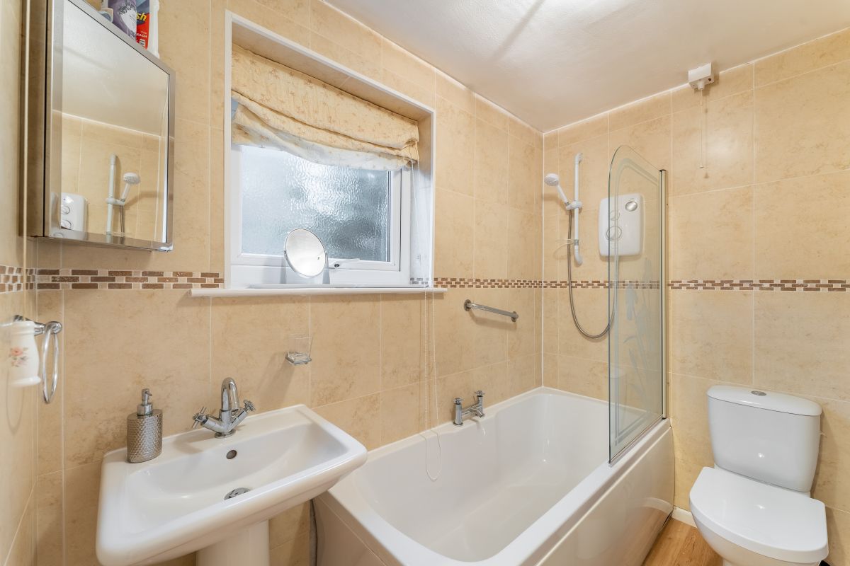 Sunny Cottage, listing photograph 5